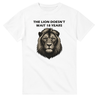UNISEX LION DOESN'T WAIT T - SHIRT - Print Material - DROBA
